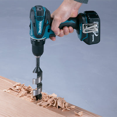 Trapano Makita a percussione + kit di accessori GRATUITO